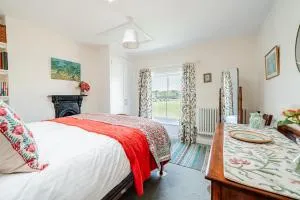 Beautiful Cottage in Brockenhurst with Forest View - Brockenhurst