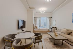 Cozy Studio in JLT I Medore