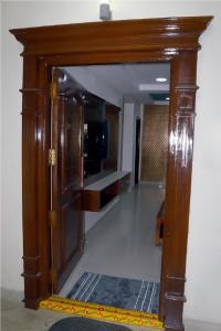 Peaceful Home Stay with Fitness Center