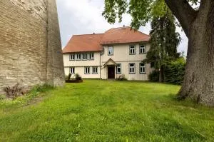 Altes Pfarrhaus - Wohnung Farbwelt - Neuwerk