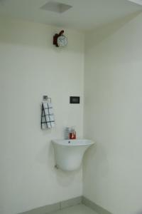 Peaceful Home Stay with Fitness Center