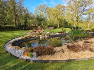 Maisons de vacances Le Paradis Perdu - Maison avec jardin paysage : photos des chambres
