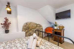 Holiday house KUNTENTA with pool and jacuzzi