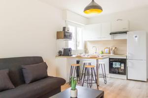 Appartements ZenBNB - Kanji - Proche Tram - Parking Prive - : photos des chambres