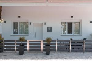 Evdokia Luxurious Living