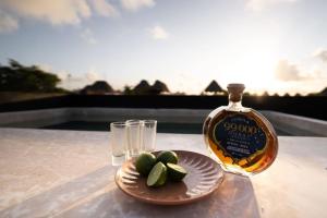 Luxury Twin Villas, 4 Private Pools, 2 Rooftops, BBQ, Near Beach