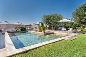 Le Giarre - Villa con Piscina Privata a Trapani - Locogrande