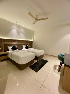 Pride Inn