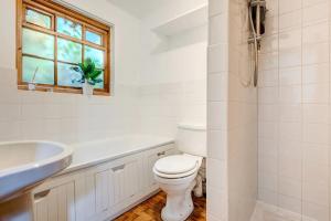 The Writers Retreat- Hastings