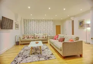 Victoria Heights - 圣伦纳兹