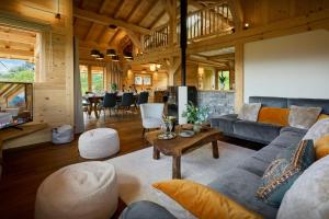 Chalet Anselme - OVO Network