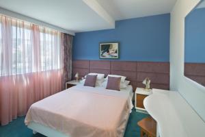 One-Bedroom Apartment (4 Adults) room in Hotel Bella Vista