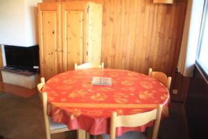 Appartements Rhododendrons RD501 CENTER & TELECABINE 4 Pers : photos des chambres