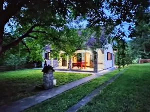 Gorska Vila Sisevac - Popovac