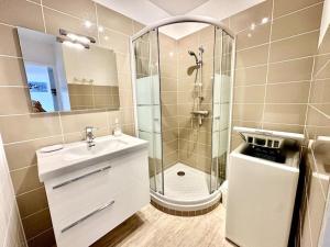 Appartement T2 vue mer parking Six Fours Sanary