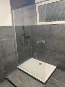 Pension Kluse I Alle Doppel Boxspringbetten können getrennt und als Einzelbett aufgestellt werden - Hemer