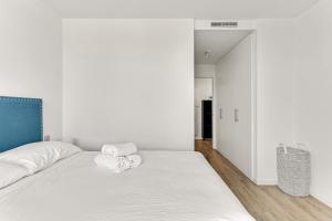 Modern 3 bed apt in Cancelada