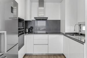 Modern 3 bed apt in Cancelada