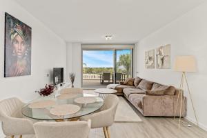 Modern 3 bed apt in Cancelada