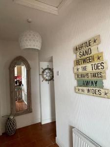 Cozy seaside cottage