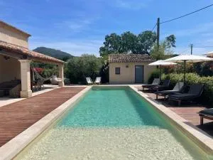 Côté Dentelles - 瓦凯拉