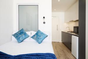 City Club at 1 on Albert Building