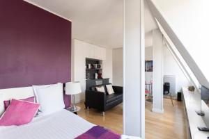 GuestReady -Cozy Apartment with Eiffel Tower view