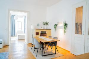 Charmante Altbauwohnung 72qm Free Park Garage