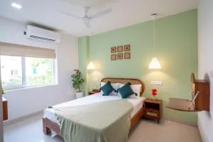 SuLa Stays - Kukatpally