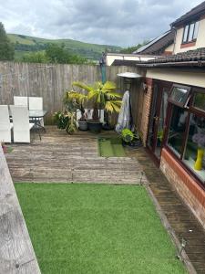 Modern well kept home- Entire House