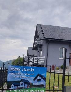 Szare domki