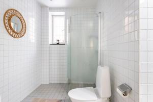 100 Sqm Apartment in Stockholms finest Area - Östermalm