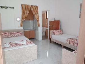 Prime rooms