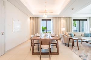 Seafront 4BR Apartment with Assistant Room in The Address Fujairah Residences Block B, Fujairah by Deluxe Holiday Homes