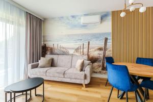 Słoneczny Brzeg Przy Samej Plaży by Perłowa Przystań Rent