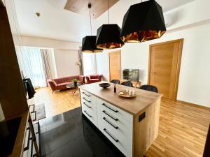 Spacious Family Apartment by the Sea