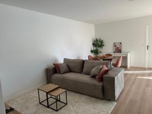 Appartements Appartement proche Paris-Aeroport CDG-Gare-Disney : photos des chambres
