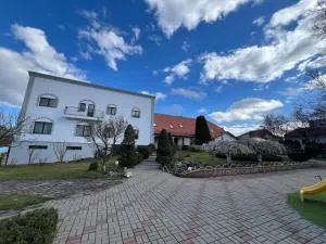 Colina Restaurant & Events - 圣乔治-伯伊