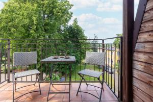 Wakacyjny Apartament z Parkingiem 500 m od Plaży by Noclegi Renters