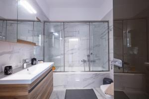 Iosifina rooms, 80 metres from Episkopi beach!