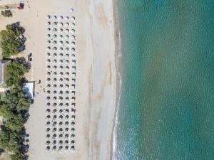 Iosifina rooms, 80 metres from Episkopi beach!