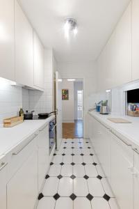 Marylebone High Street 2BR Apt