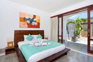 Villa Amalia Walk To Legian Beach
