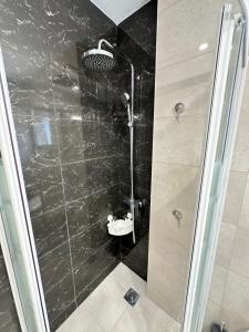 In The Middle Of Nowhere 1