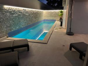 Villa Sofrania- Panoramic Views, Pool, Hot Tub, Location!