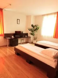 格兰德别墅酒店 - 雅西