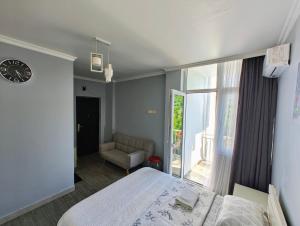 Апартаменты с видом на море и Батуми