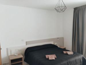 Go Exchange, Block D, Apt 8