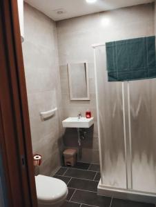 Go Exchange, Block D, Apt 8