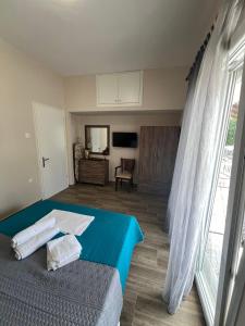 Paulos&Mary Apartment